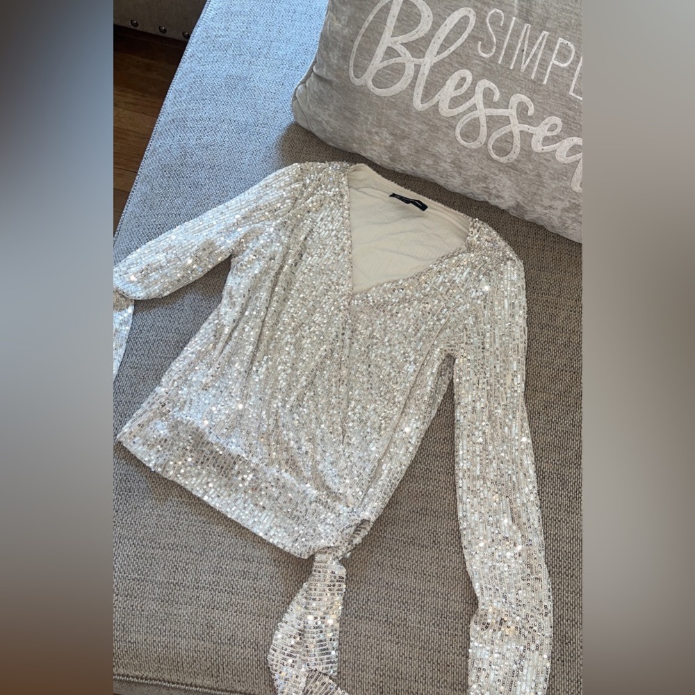 Woman’s long sleeve shirt